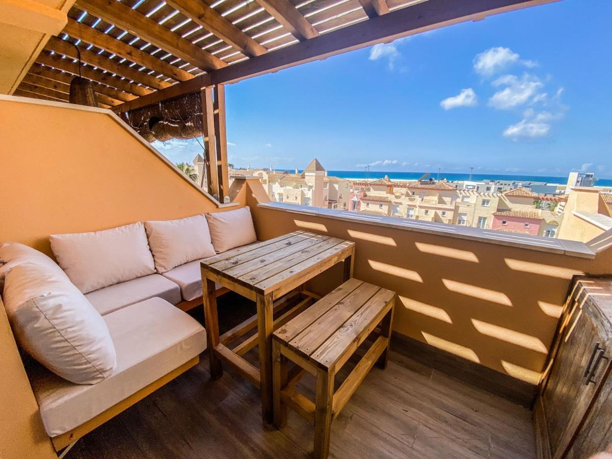 Апартаменты Tarifa Cozy House // Penthouse - Pool - Parking Экстерьер фото